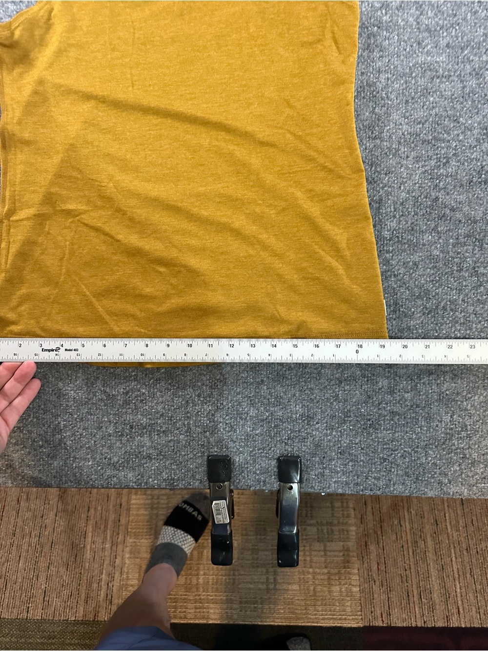Vuori Mustard Yellow Racerback Tank - Women - Picture 4 of 6